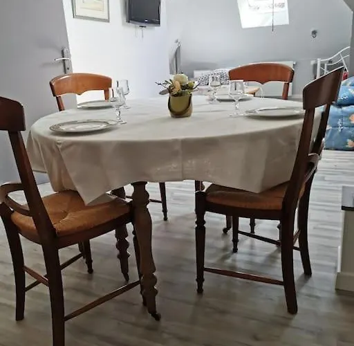 Les Logis De Catherine Et Serge